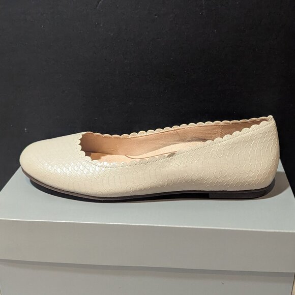 Vionic Julietta Ballet Flats Snake Embossed Cream 8 NEW - Picture 5 of 10